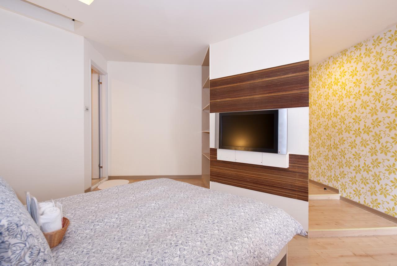 จงซาน 19 Aparthotel ไทเป ภายนอก รูปภาพ